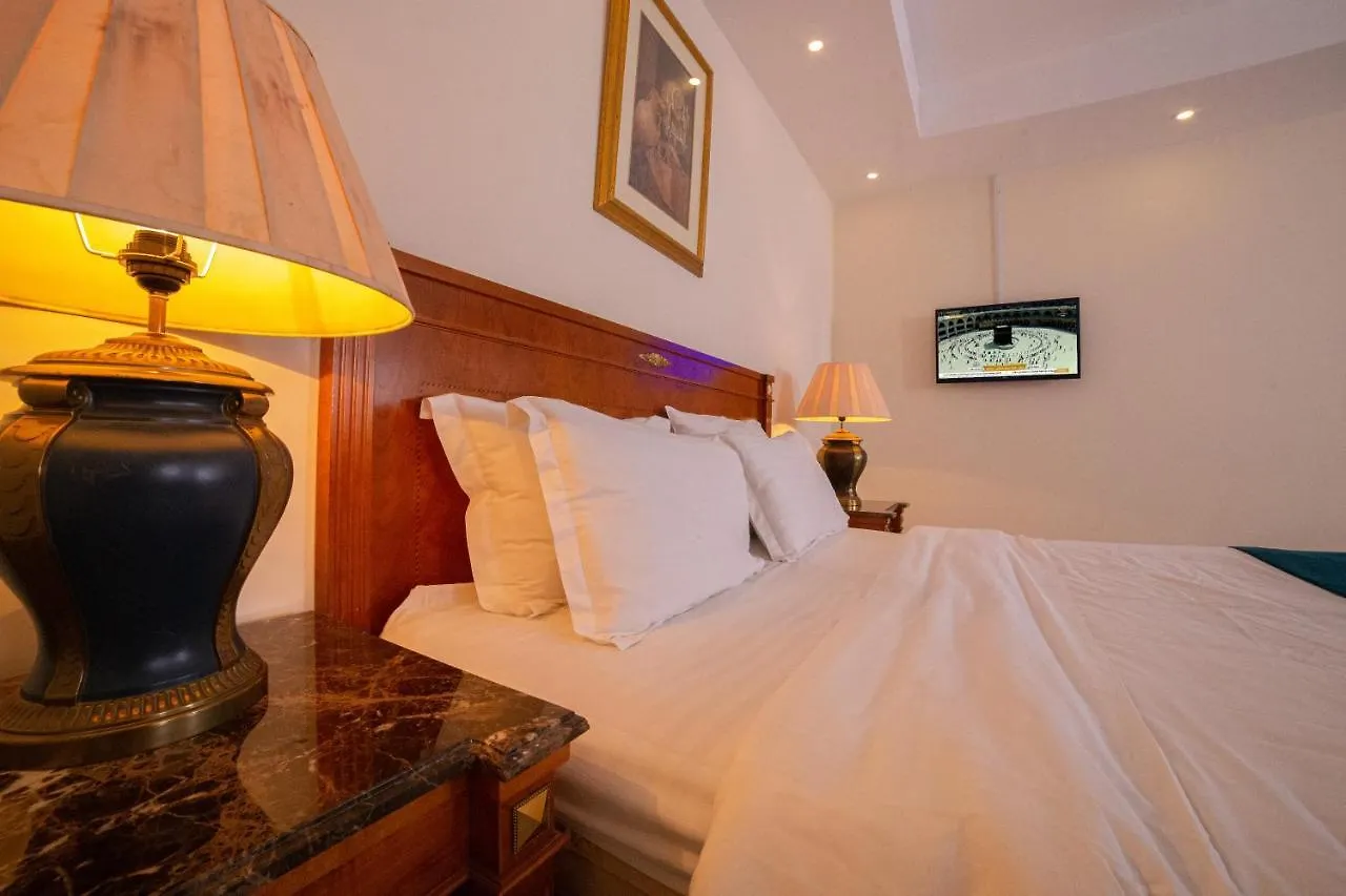 الجوهرة الاولى للشقق المخدومة Dżedda Hotel apartamentowy