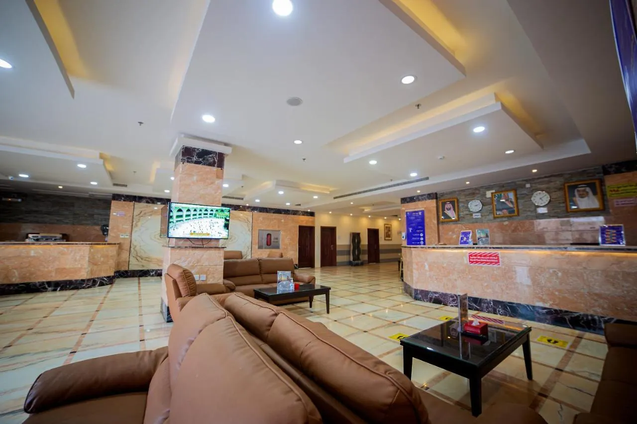Hotel apartamentowy الجوهرة الاولى للشقق المخدومة Dżedda