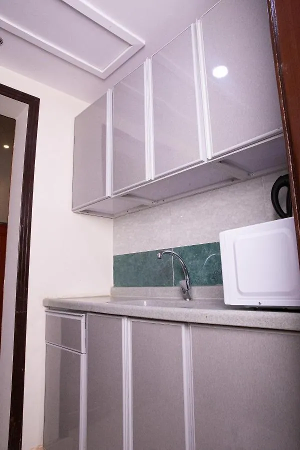 Hotel apartamentowy الجوهرة الاولى للشقق المخدومة Dżedda